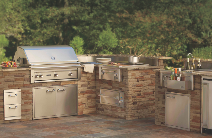 BBQ & Outdoor Kitchen Appliances
